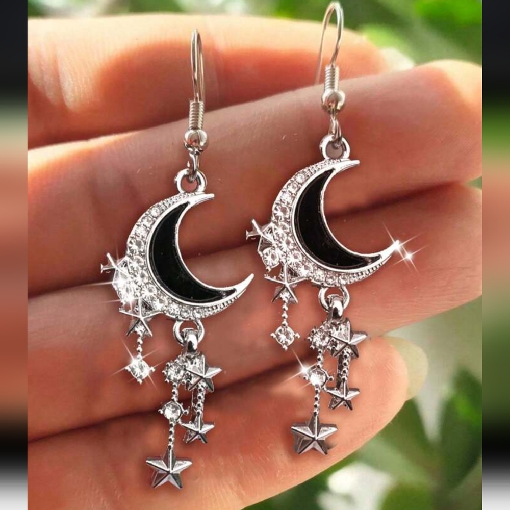 3 Fpr $13💛Silver Crescent Moon Earrings